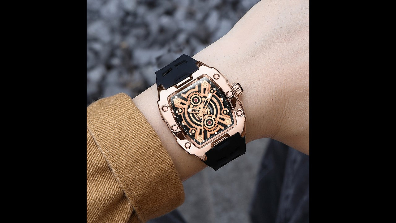 MEGIR New Sport Watches for Men Waterproof Male Military Quartz Wristwatch Silicone Strap Large Dial Luminous Watch Montre Homme