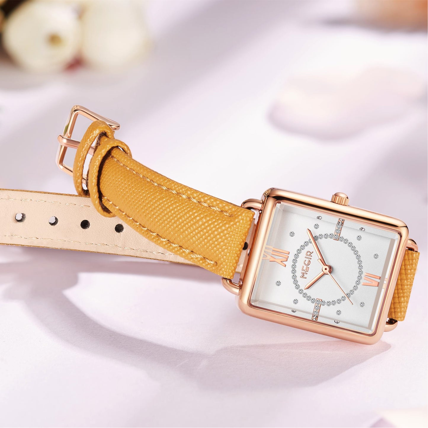MEGIR Women Watch Luxury Fashion Leather Strap Ladies Quartz Wristwatch Casual Sport Wrist Watches Dress Clock Relogio Feminino